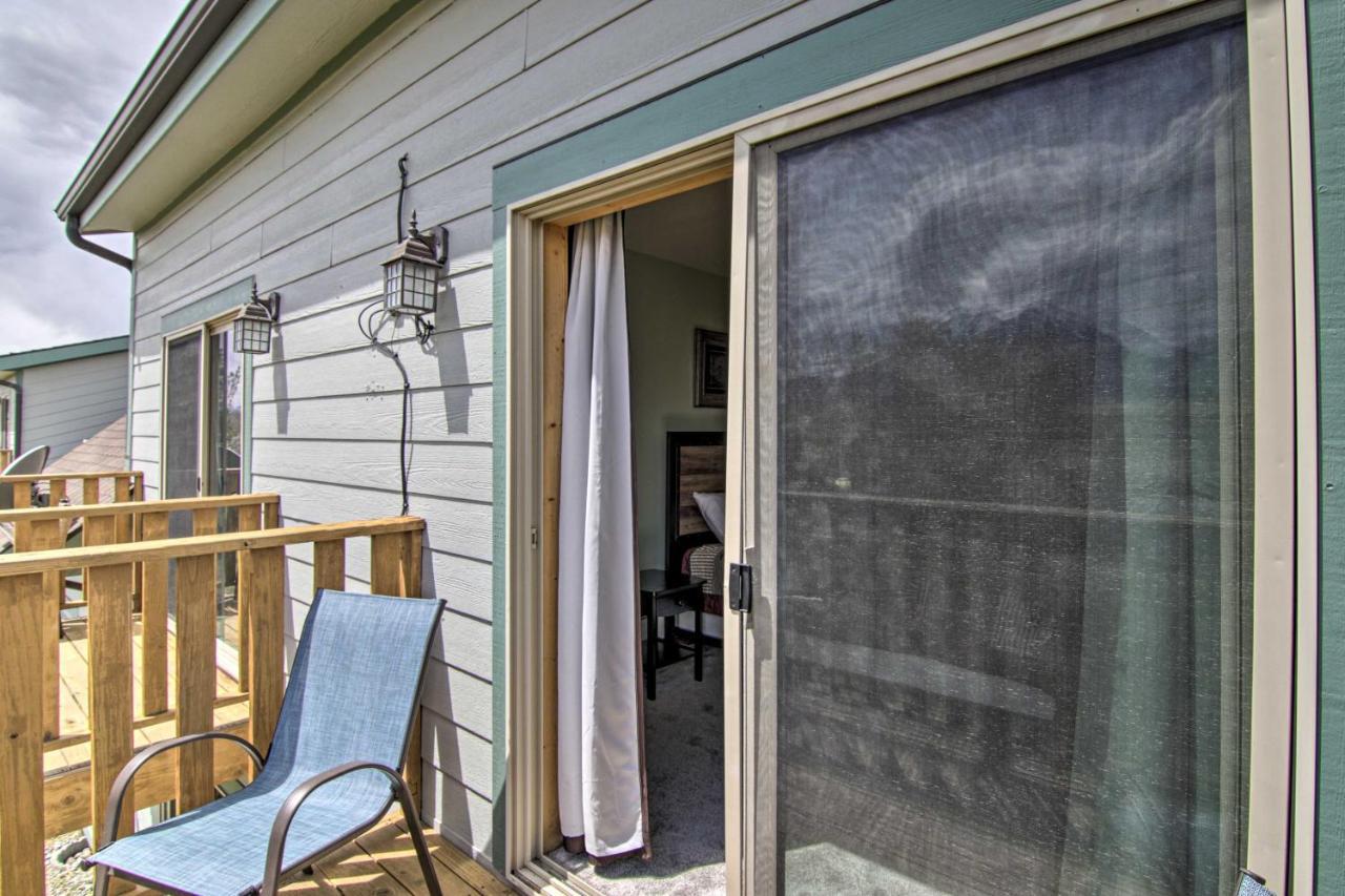 Airy Emigrant Townhome With Sweeping Mtn Views! Exterior photo
